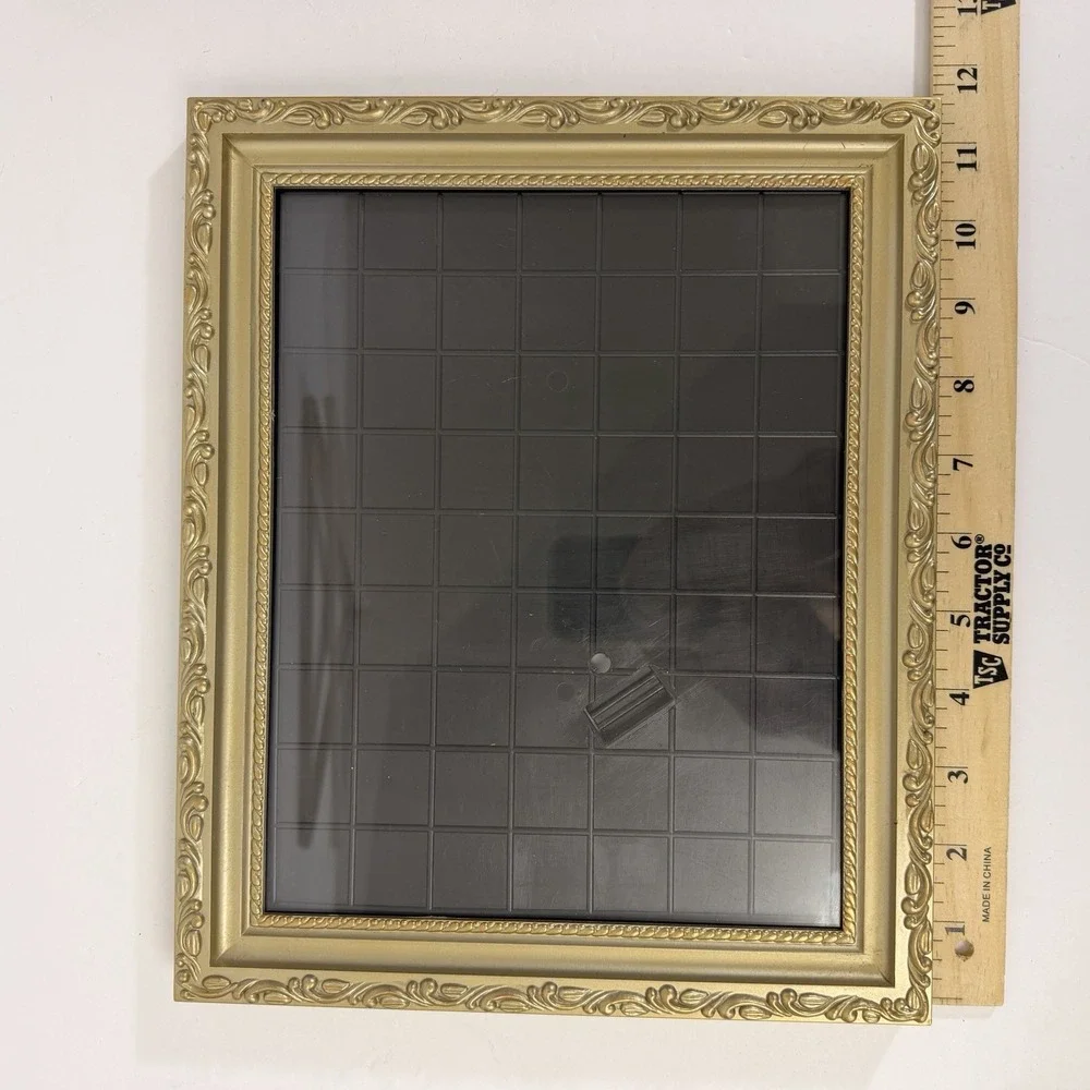 Vintage Plastic Gold Ornate Picture/Tapestry/Photo Frame  12